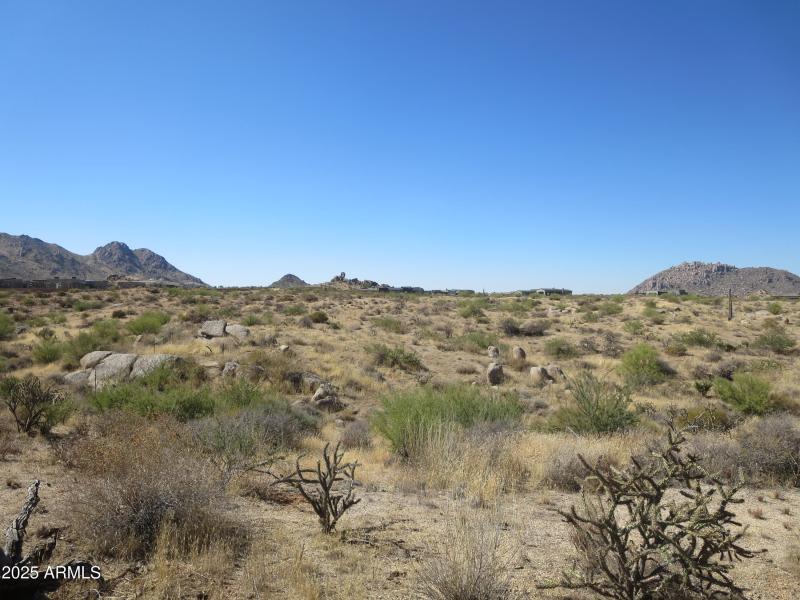 Looking west from 128th St