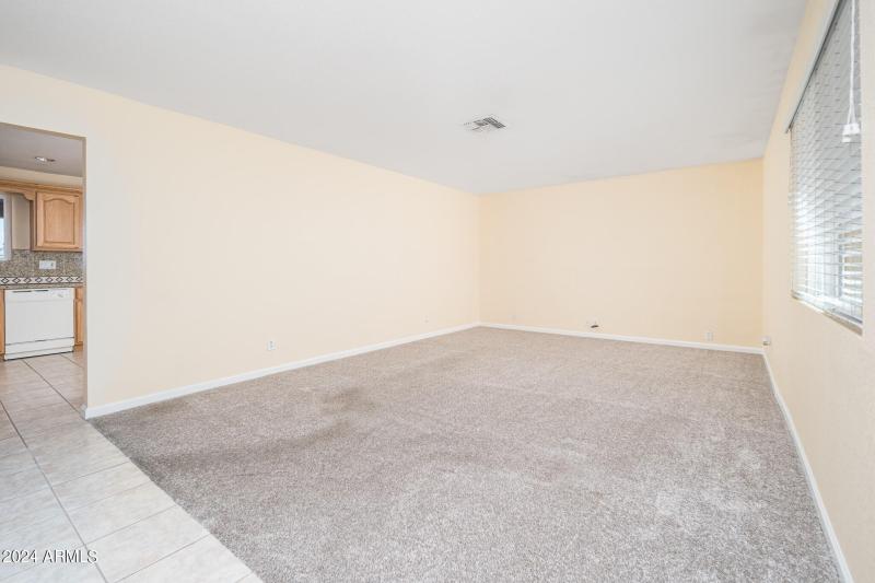 05_Living-Room_01 - Copy