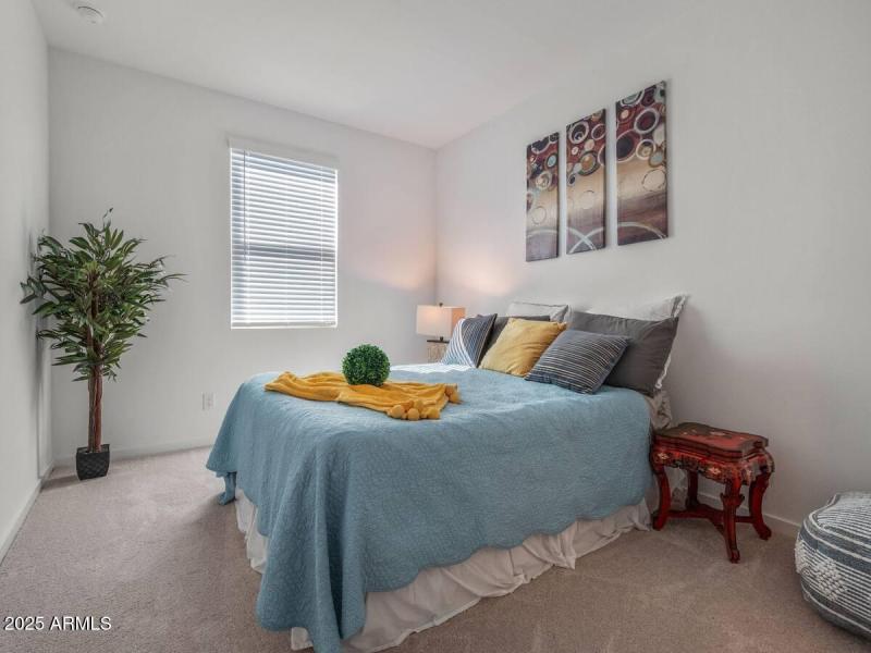 d5260915-eaea-496e-be50-0a27f20f5b1e