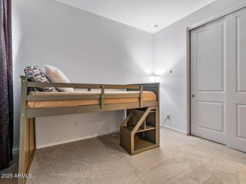 44976325-67e6-4b8d-b007-32335e7fdd52 - C