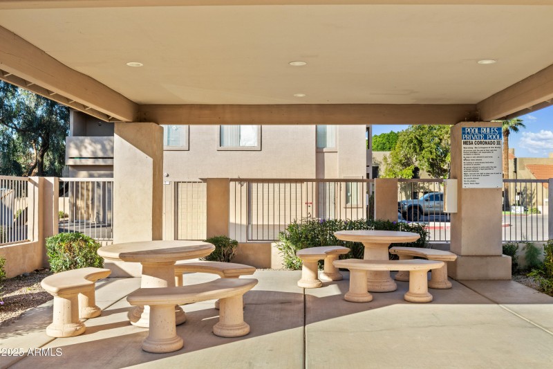 1406 W Emerald Ave 113-23