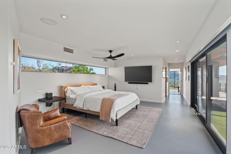 34-web-or-mls-7517 N Moonlight Ln--1