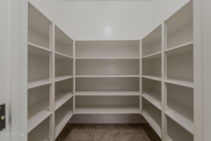 17-web-or-mls-Stacey-17