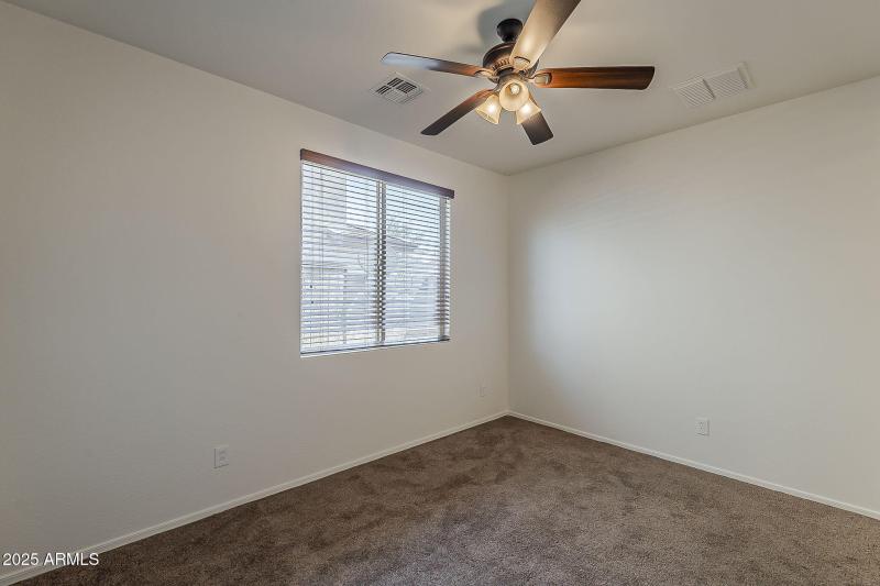 25-web-or-mls-Stacey-25