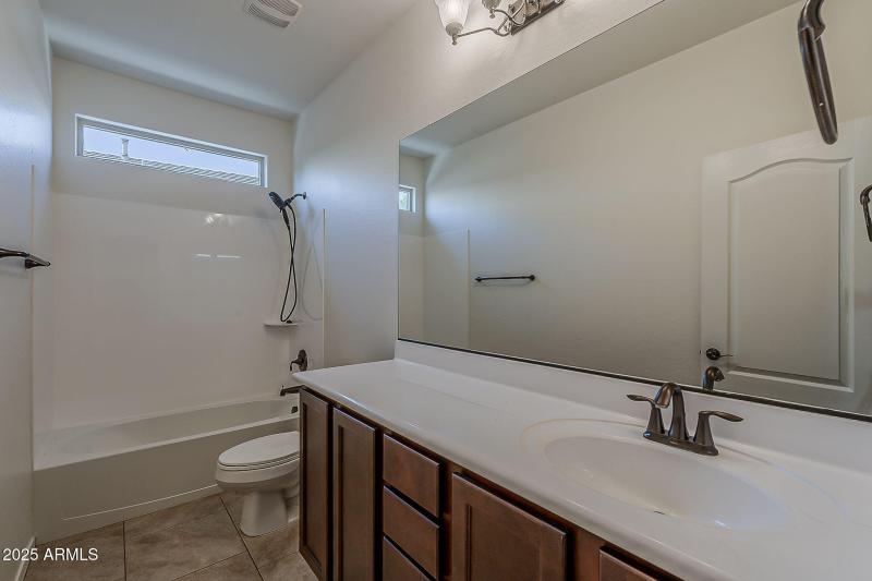 34-web-or-mls-Stacey-34