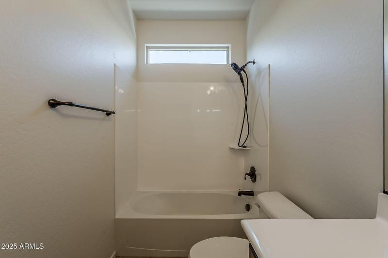 35-web-or-mls-Stacey-35