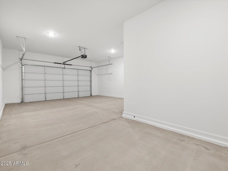 Tandem Garage with Opener