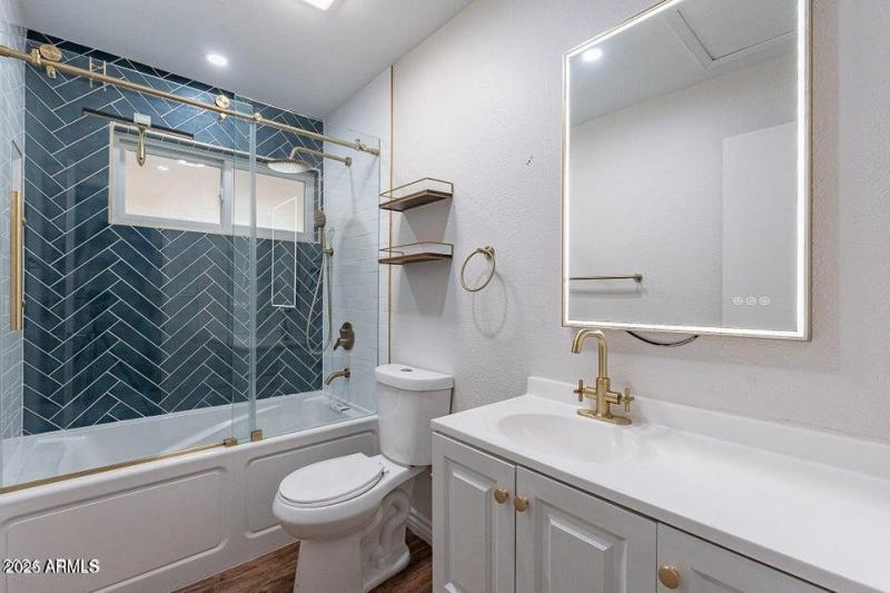 20250728222055971748000000-o