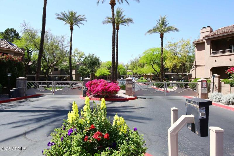 Villages North-Gated Entrance