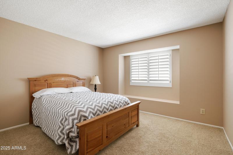 Upstairs_Guest_Bedroom_2_Photo_1