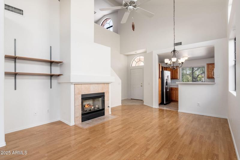 1425 S Lindsay Rd UNIT 54 - 06