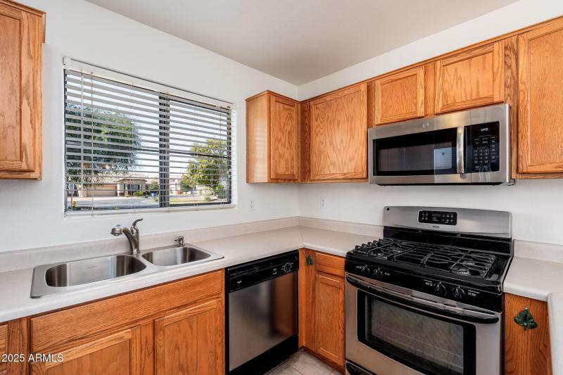 1425 S Lindsay Rd UNIT 54 - 09