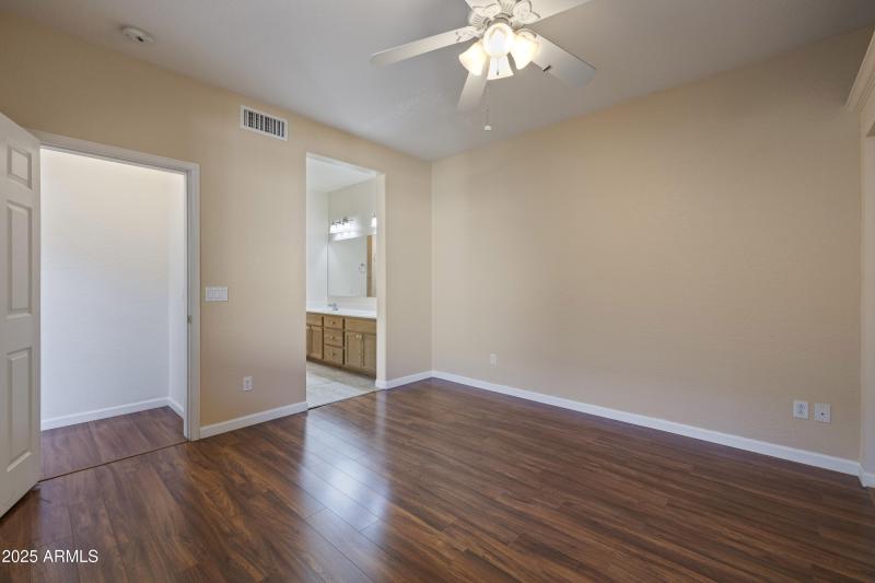 027_114Primary Bedroom