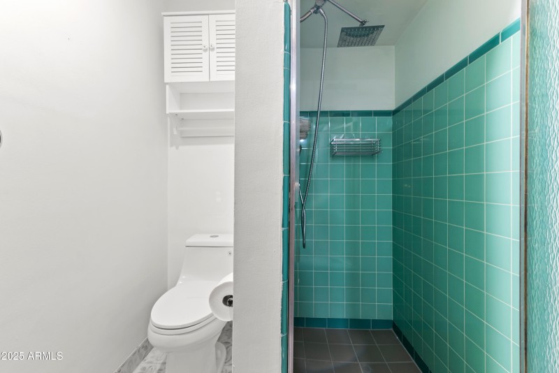 49_7502 n 7th ave-49