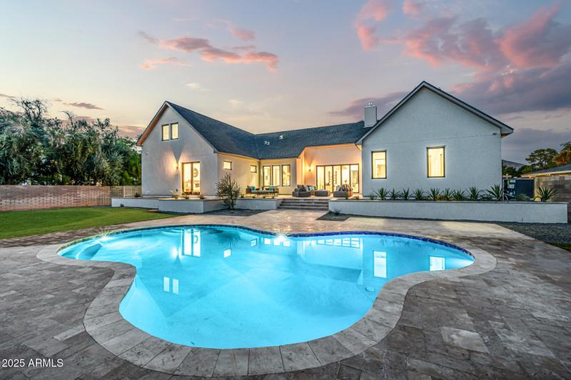 67 - Del Paisano Calle