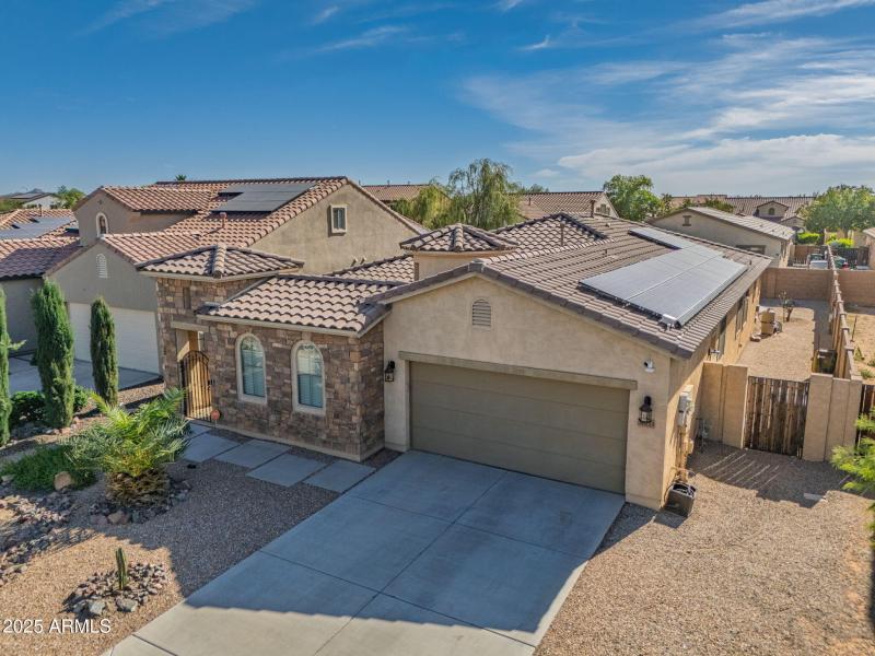 7-web-or-mls-36153 W Merced St-7