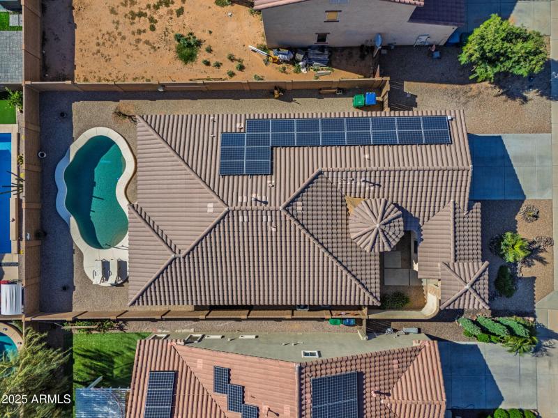 53-web-or-mls-36153 W Merced St-53