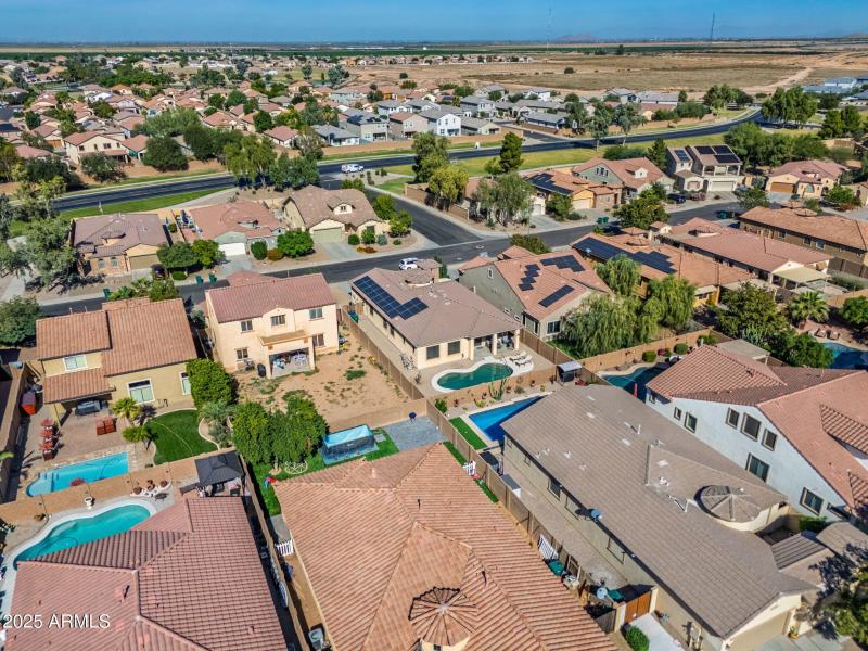 58-web-or-mls-36153 W Merced St-58