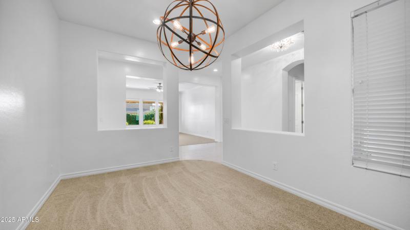 561 W Yellowstone Way (3)