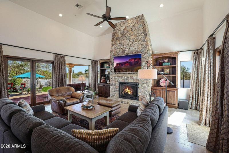 20240301233420810232000000-o