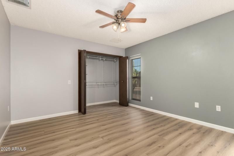 20 - Kiva 18617