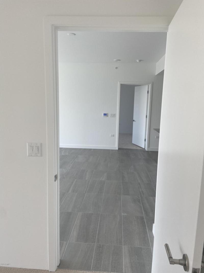 59B896EE-383E-4903-B550-556DD1159B2B