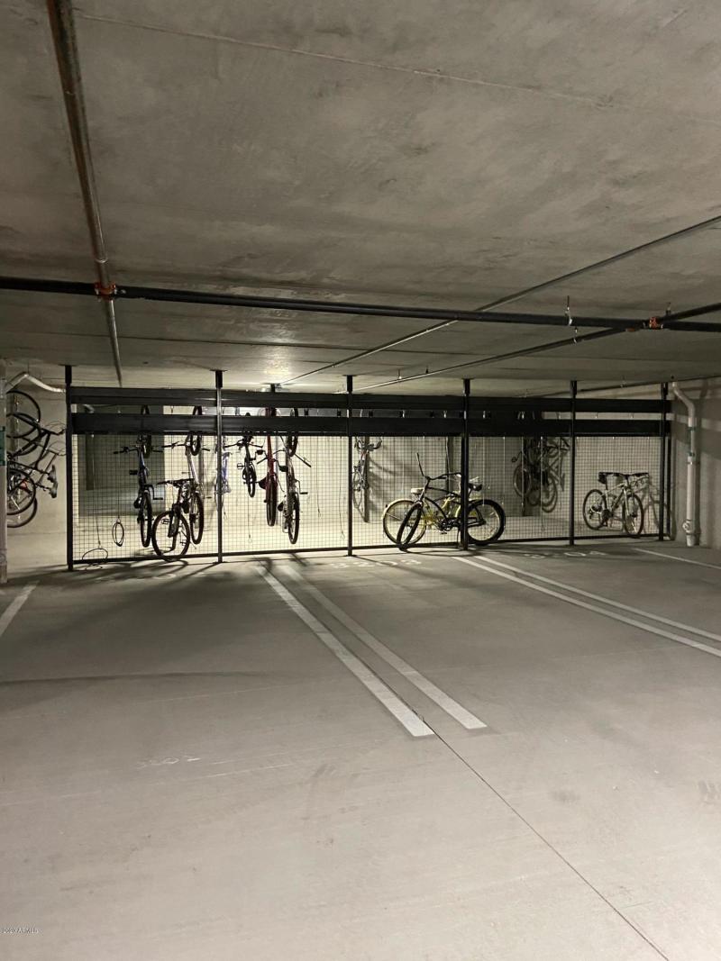 FF1893F0-6F9C-4D90-A6DF-268DC87DE2C5