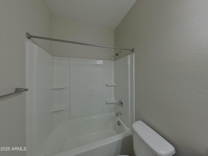 13_pc_wlrf8Hv6jm_Uc1oomSHL7_layout_0