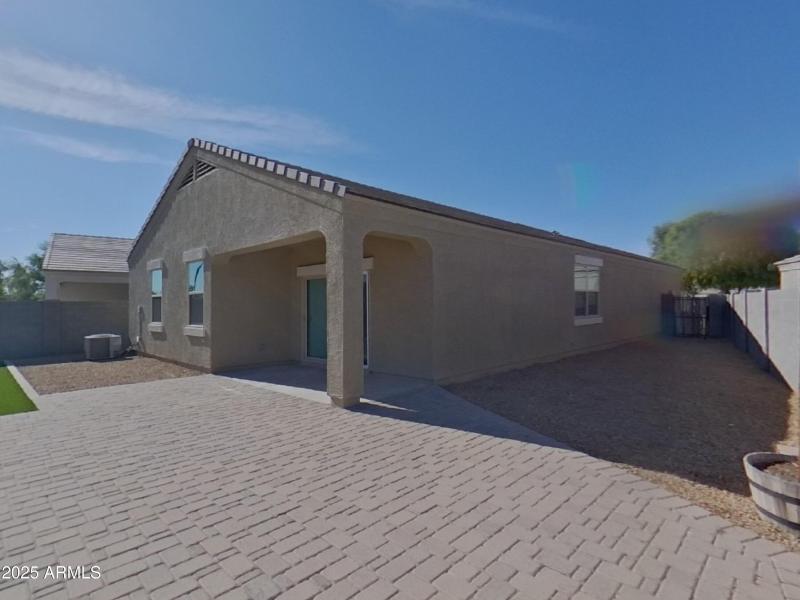 15_pc_cW5cND045l_SNdxI5kmhI_center_0