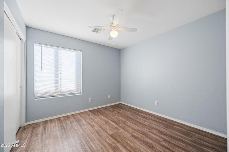 15-125N22P98-ocupix-