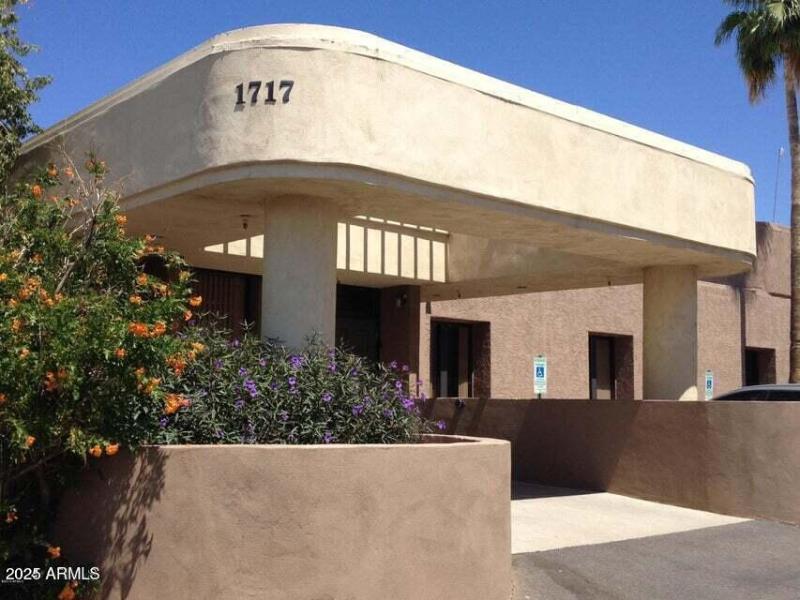 1717 N 77th - Front-1