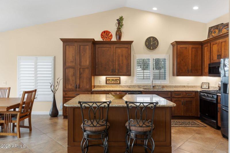 15155 W Robson Cir N Kitchen Island