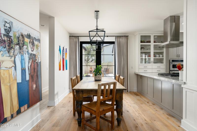 11-4901 E Amelia Ave (11 of 41)