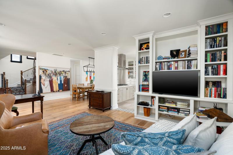 13-4901 E Amelia Ave (13 of 41)