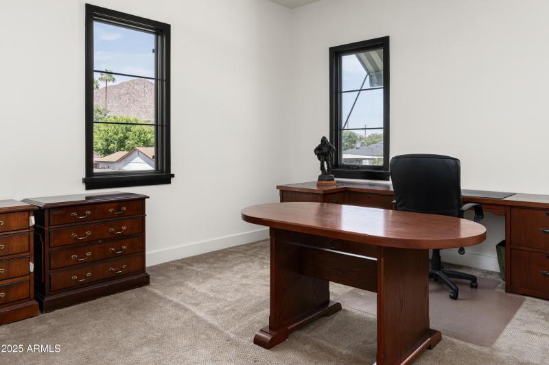 32-4901 E Amelia Ave (32 of 41)