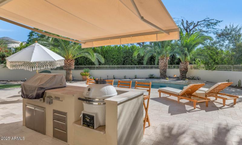 9447 E Calle De Valle Dr-large-029-031-9