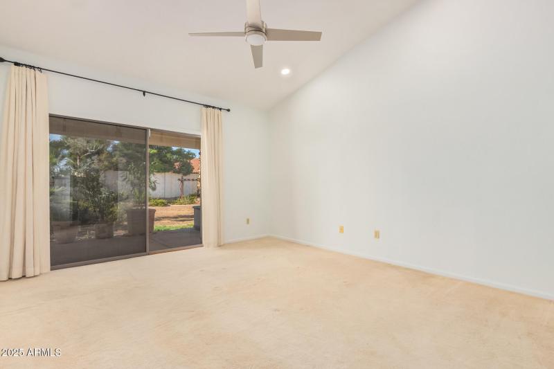 14 - Forest Hills 816