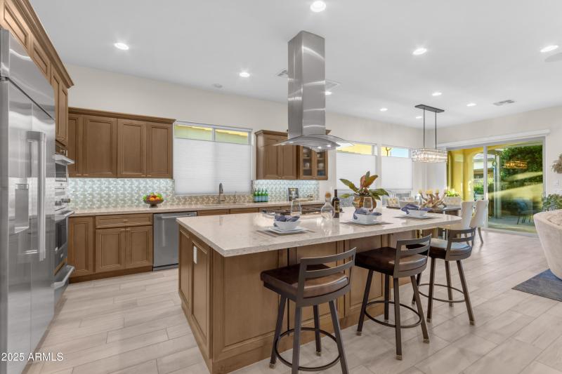 Gourmet Kitchen with pull-outs