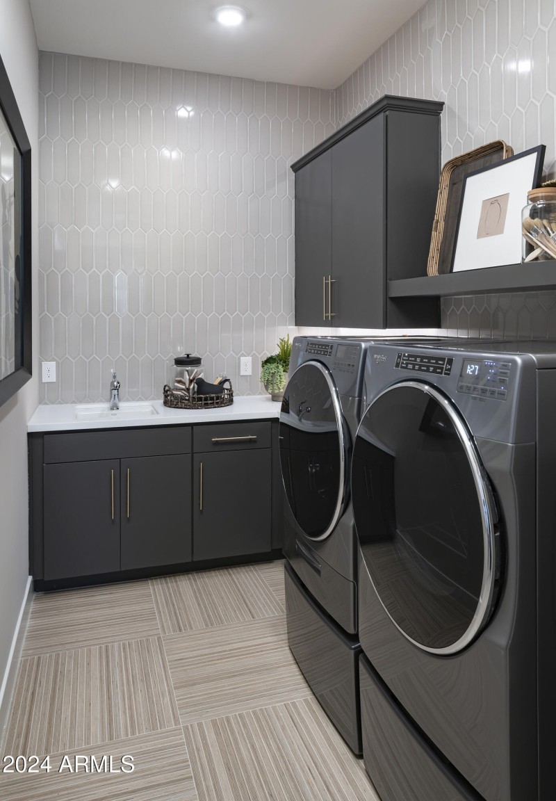 Palmer Laundry Room