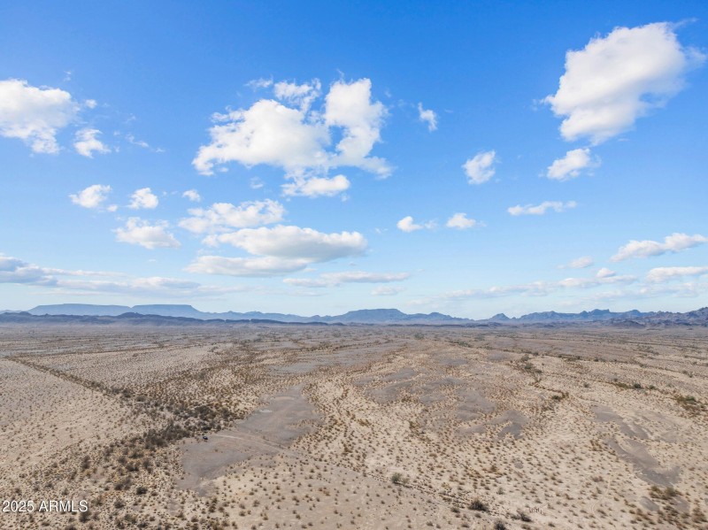 5-web-or-mls-DJI_20250227194614_0028_D