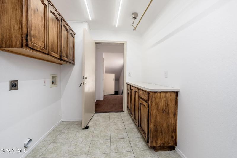 9709 E Mountain View Rd UNIT 2705 - 35