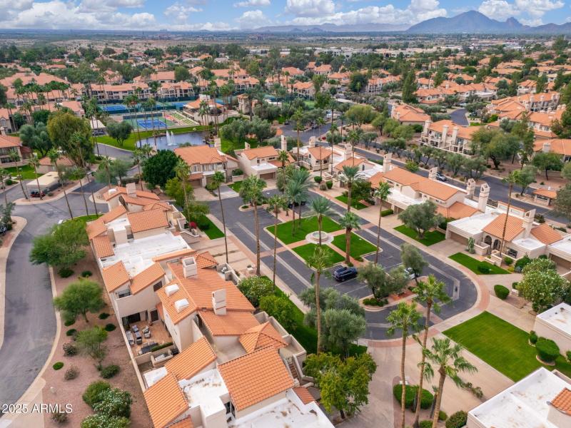 9709 E Mountain View Rd UNIT 2705 - 41