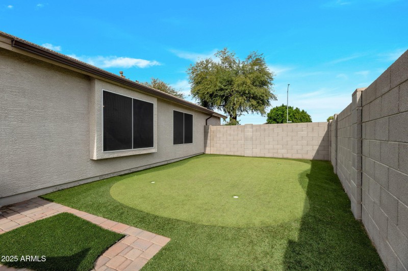 25-web-or-mls-QP-4140