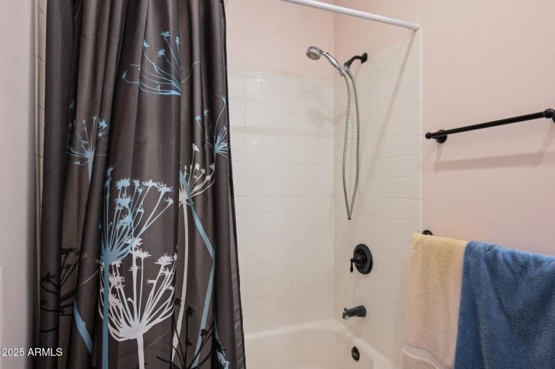 59-web-or-mls-16625-e-last-trail-dr