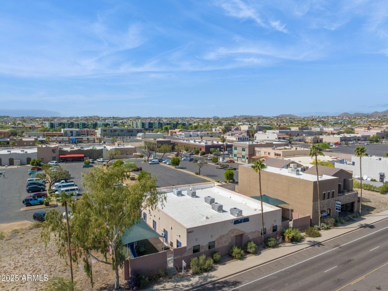 35-web-or-mls-16901-e-palisades-blvd