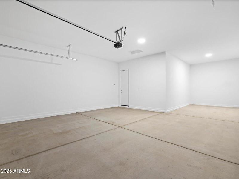 3-Car Tandem Garage