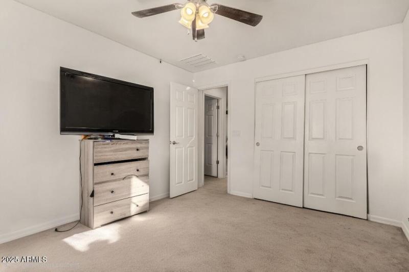 Bedroom 3 Pic # 1
