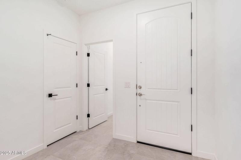 24 Larkspur