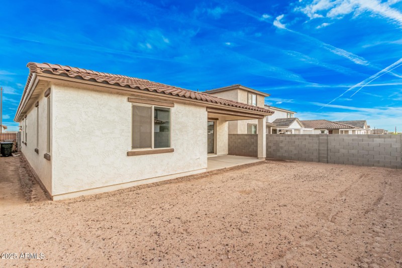 29 Larkspur