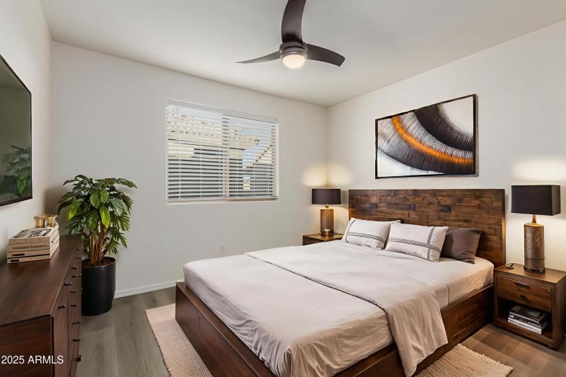 24-Warner - Bedroom - Industrial - 8